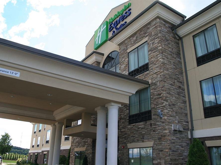Holiday Inn Express & Suites Youngstown West I 80, An Ihg Hotel Екстериор снимка